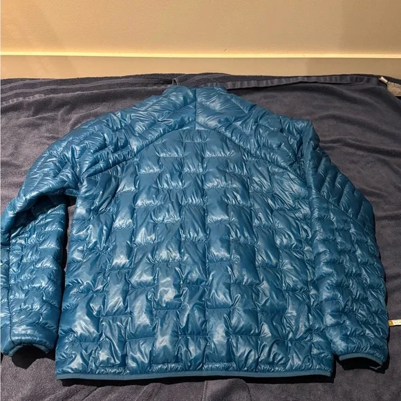 Patagonia Micro Puff Jacket - Picture 7 of 8